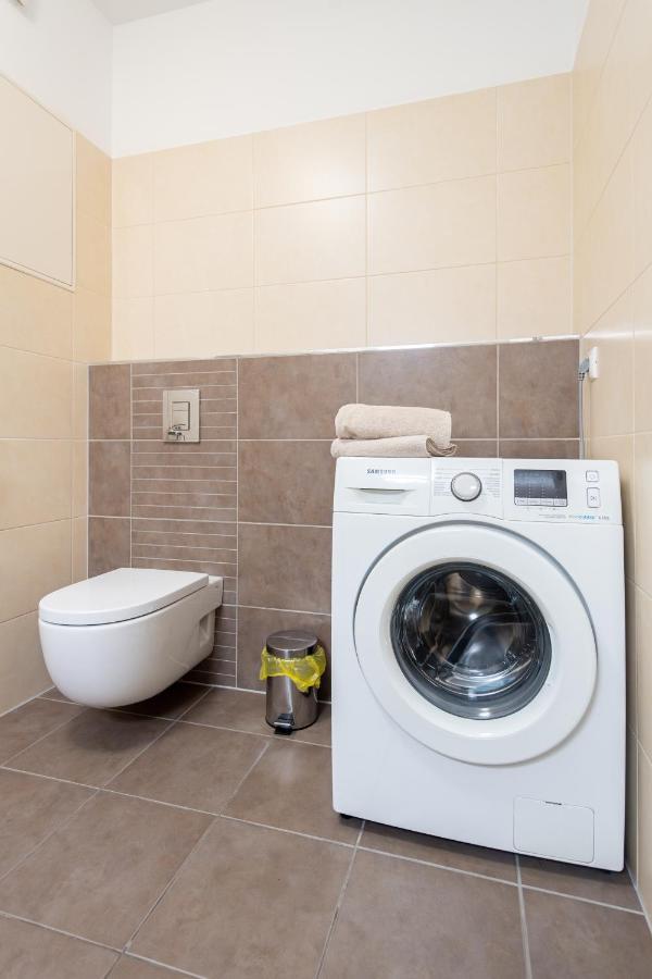 Nova Karolina Apartment ออสตราวา ภายนอก รูปภาพ