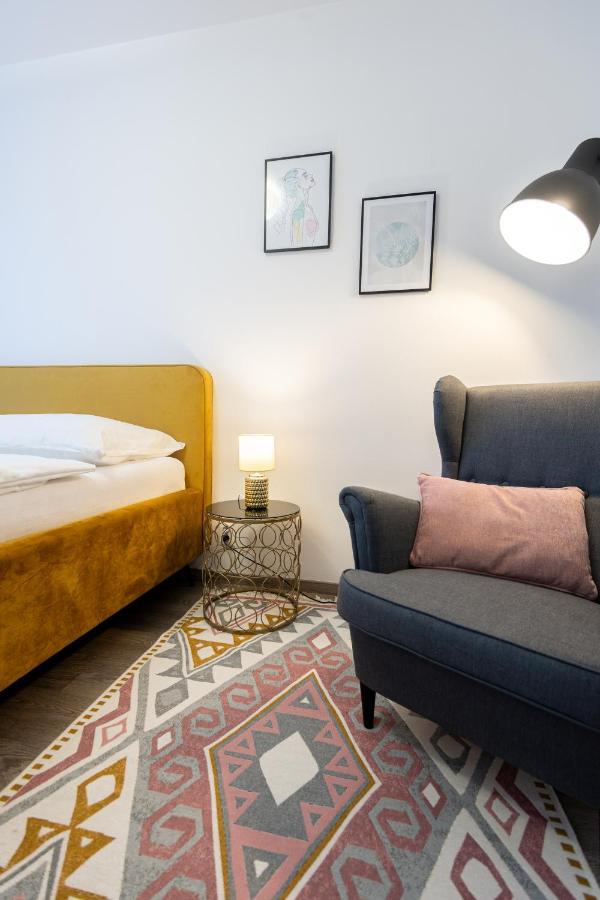 Nova Karolina Apartment ออสตราวา ภายนอก รูปภาพ